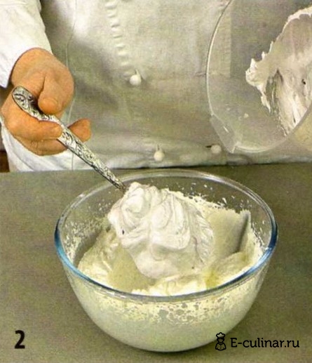 Дыня с замороженным сырным муссом - фото шага 2