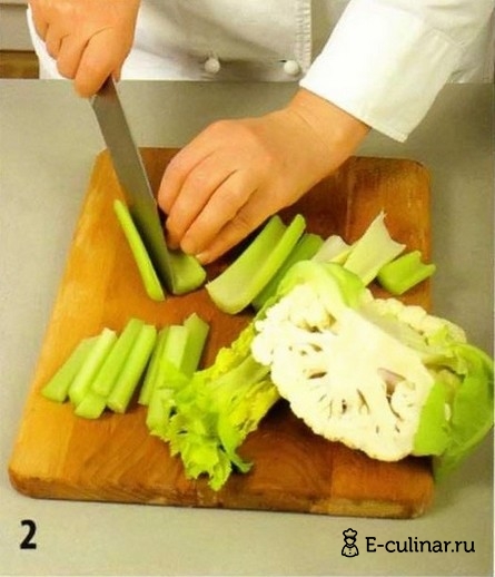 Перец маринованный с цветной капустой - фото шага 2