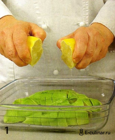 Салат из авокадо с креветками - фото шага 1