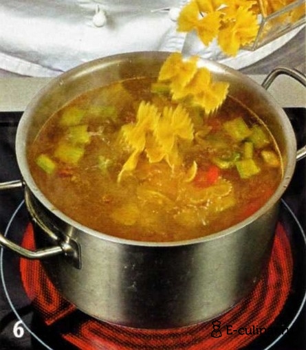 Суп из индейки с фарфалле - фото шага 6