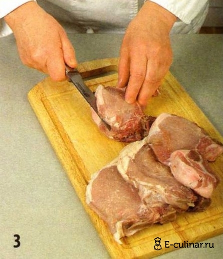 Свиной шницель с брынзой и шпинатом - фото шага 3
