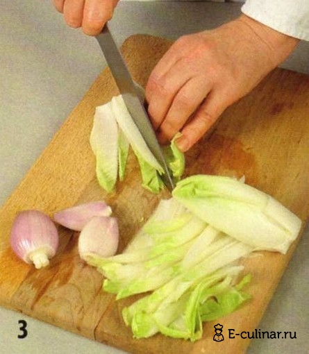 Теплый салат с беконом и гребешками - фото шага 3