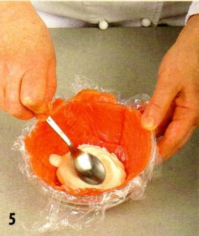 Салат рыбный торт - фото шага 5