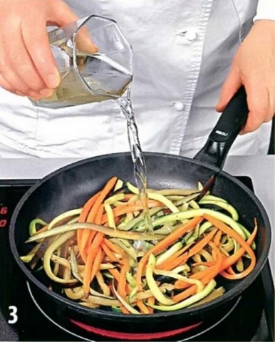 Вкуснейшие спагетти из овощей - фото шага 3