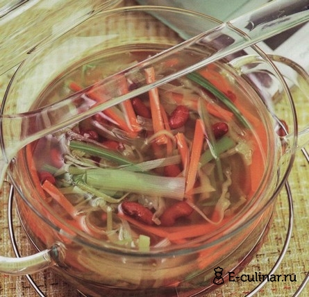 Готовое блюдо Лёгкий овощной суп с фасолью