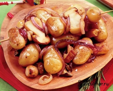 Готовое блюдо Картофель с белыми грибами