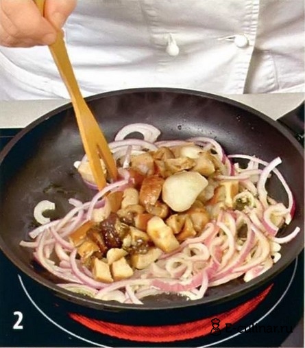 Картофель с белыми грибами - фото шага 2