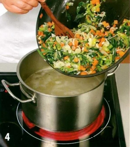 Овощной суп с сыром - фото шага 4
