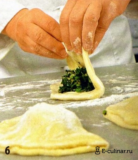 Пирожки с зеленой начинкой - фото шага 6