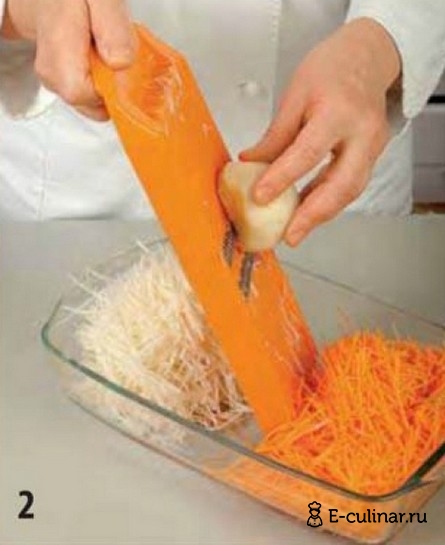 Салат из моркови и редьки - фото шага 2