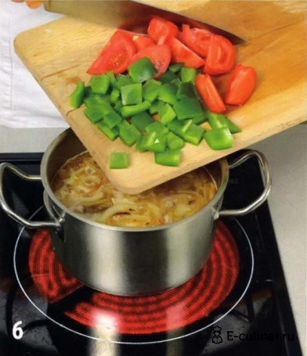 Венгерский суп с жареными лепешками - фото шага 6