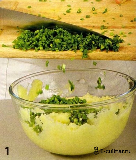 Жареные пирожки с картофелем и зеленым луком - фото шага 1