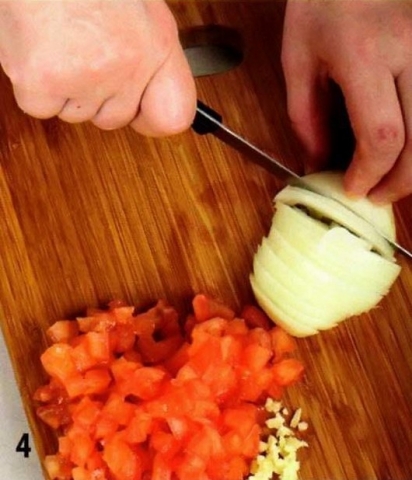 Рецепт креветок на шампурах с густым соусом из авокадо - фото шага 4